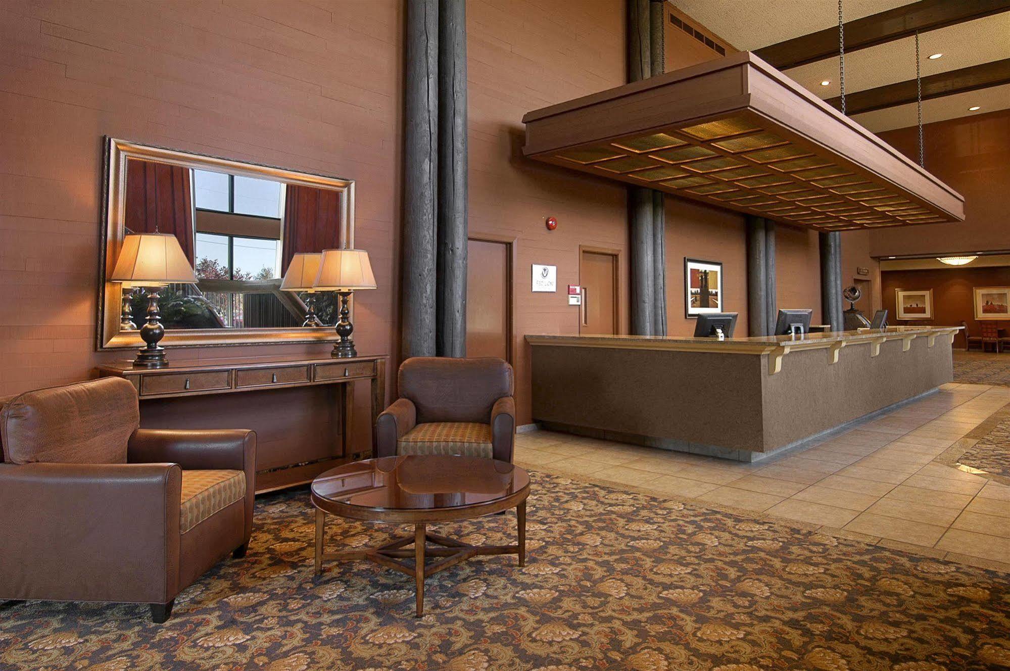 Red Lion Hotel Келсо Интерьер фото